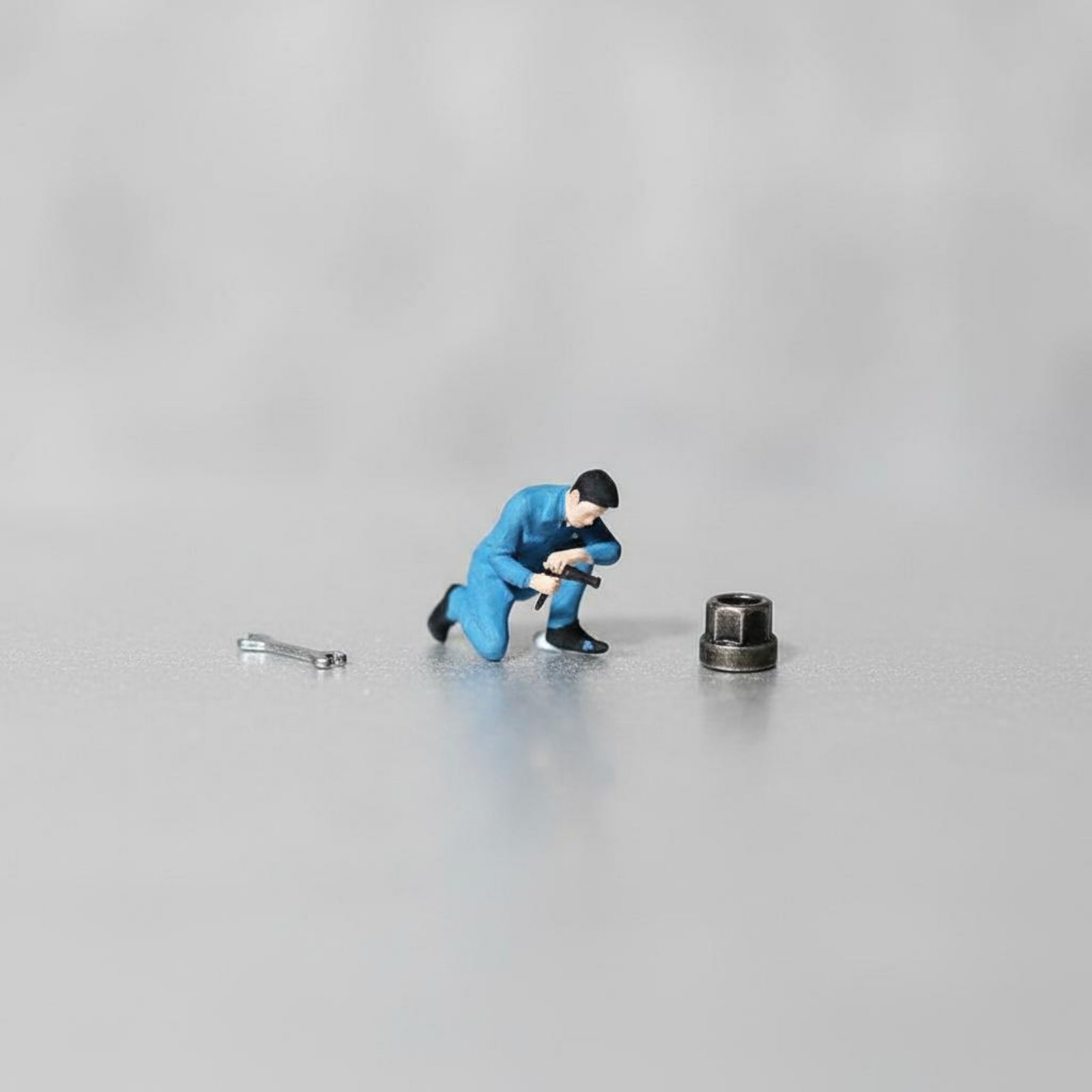 โมเดลโทรศัพท์พร้อมฟิกเกอร์ชาย  - Phone Accessories Men บทวิจารณ์และราคา